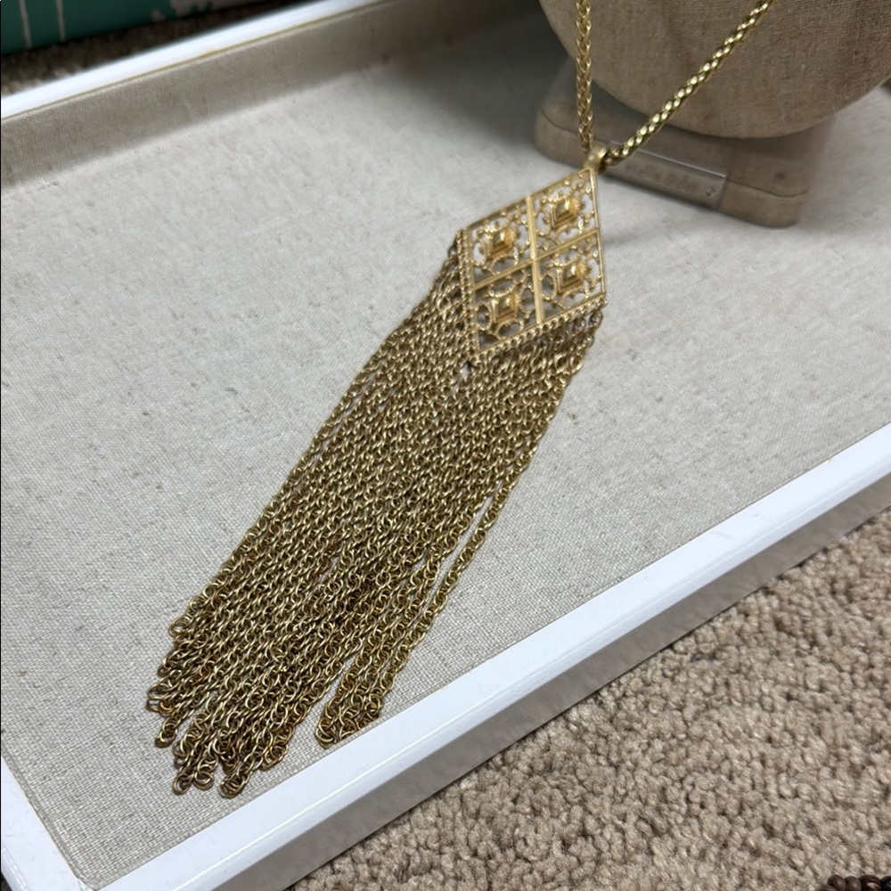 Stella & Dot Elegant Gold Tassel Pendant Necklace